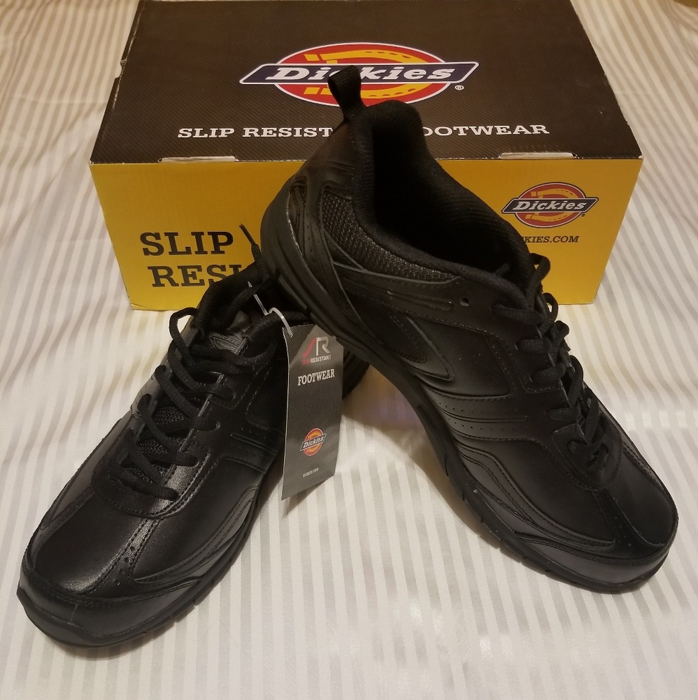 Dickies Vanquish Slip Resistant, NWT